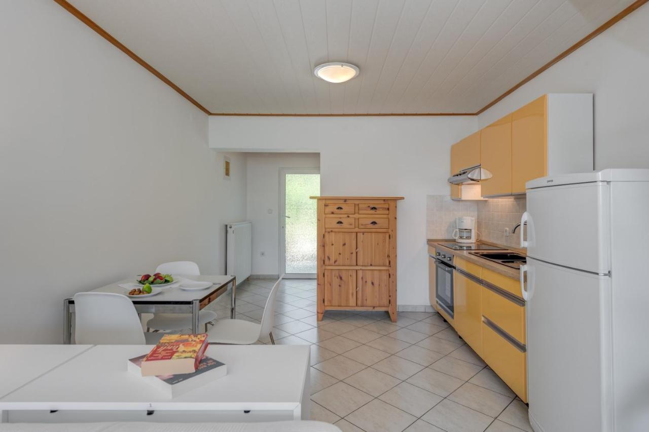 Beachfront Apartment Milan, With Balcony Split Exteriér fotografie